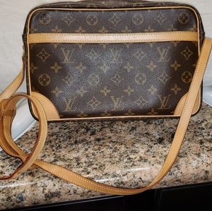 Louis Vuitton trocadero 27